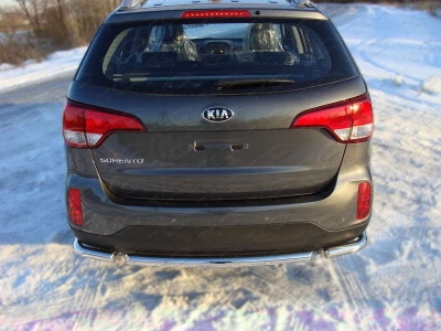 Защита заднего бампера центральная 60 мм ТСС для Kia Sorento 2012-2020