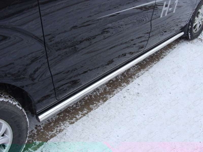 Пороги труба 60 мм ТСС для Hyundai H-1 Starex 2007-2018 HYUNH113-04