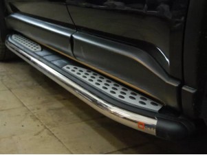 Пороги алюминиевые Zirkon Silver для Toyota Hilux № TOHL.59.3432